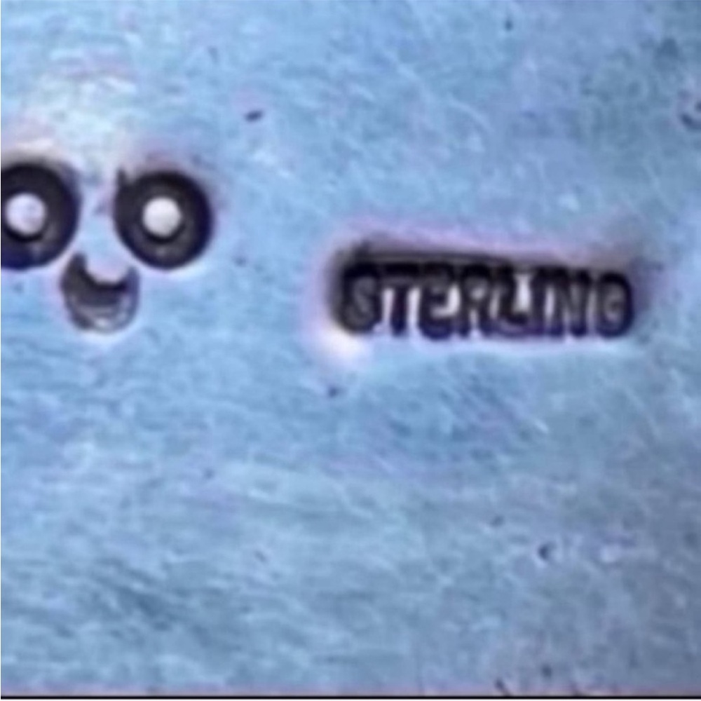 Vintage Heavy Solid Sterling Silver Cuff Bracelet - image 8